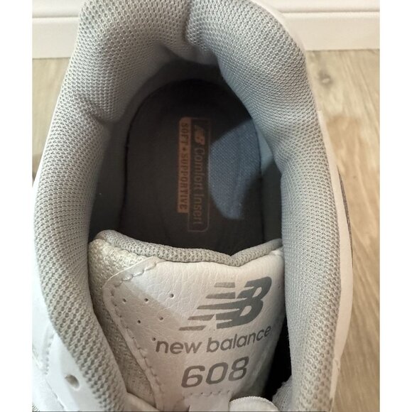 New Balance 608 Women’s Classic Trainer Sneaker White / Pink Sz 9.5 Wide D - Picture 7 of 9